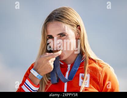 MARSIGLIA - la marinara Marit Bouwmeester durante la cerimonia della sua medaglia d'oro ai Giochi Olimpici. LEVIGATRICE ANP KONING Foto Stock