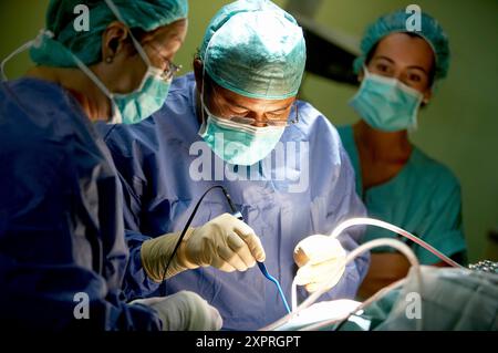 Dipartimento di chirurgia, Neurochirurgia, sala operatoria. Ospedale Universitario Gran Canaria Dottor Negrin, Las Palmas de Gran Canaria. Isole Canarie, SP Foto Stock