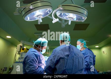 Dipartimento di chirurgia, Neurochirurgia, sala operatoria. Ospedale Universitario Gran Canaria Dottor Negrin, Las Palmas de Gran Canaria. Isole Canarie, SP Foto Stock