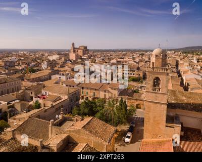 Chiesa e Chiostro di Sant Bonaventura, Llucmajor, Maiorca, isole Baleari, Spagna, Europa. Foto Stock