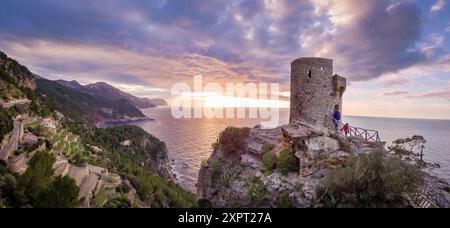 Torre des Verger, Mirador de ses Ã. nimes, Banyalbufa, Paraje natural de la Serra de Tramuntana, Maiorca, isole Baleari, Spagna. Foto Stock