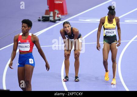 PARIGI, FRANCIA. 7 agosto 2024. Laviai Nielsen del Team Great Britain reagisce dopo aver gareggiato nella semifinale femminile di 400 m il giorno dodici dei Giochi Olimpici di Parigi 2024 allo Stade de France di Parigi, Francia. Crediti: Craig Mercer/Alamy Live News Foto Stock