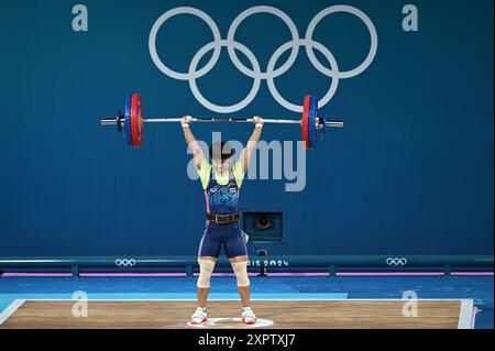 Parigi, fra. 7 agosto 2024. Surodchana Khambao del Team Thailand gareggia durante la Divisione pesi femminile 49 kg il dodicesimo giorno dei Giochi Olimpici 2024 a Parigi, alla South Paris Arena, 7 agosto 2024, Parigi, Francia. (Foto di Anthony Behar/Sipa USA) credito: SIPA USA/Alamy Live News Foto Stock