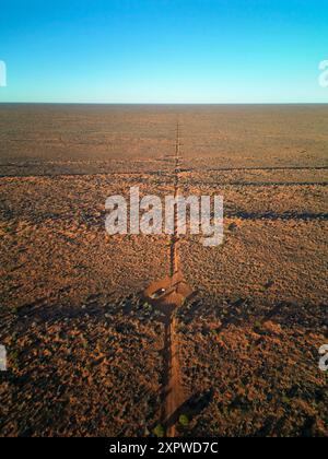 La linea francese, e dune parallele, il deserto di Simpson, Outback South Australia, Australia Foto Stock