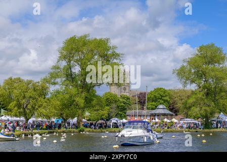 Christchurch Quay e River Stour nel Dorset, Regno Unito Foto Stock