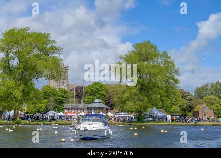 Christchurch Quay e River Stour nel Dorset, Regno Unito Foto Stock