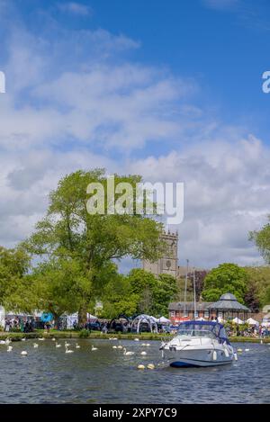 Christchurch Quay e River Stour nel Dorset, Regno Unito Foto Stock