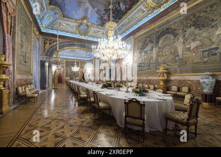 Madrid, Spagna. 8 agosto 2024. Vista interna del Palazzo reale di Madrid, in stile barocco, dal 1750, a Madrid, 8 agosto, 2024, Spagna credito: SIPA USA/Alamy Live News Foto Stock