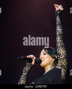 Copenaghen, Danimarca. 8 agosto 2024. British Kenya Grace sul palco di Over Havet durante il festival musicale South of the Sun a Valbyparken giovedì 8 agosto 2024. (Foto: Torben Christensen/Scanpix 2024) credito: Ritzau/Alamy Live News Foto Stock