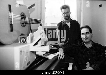 Art Aleman, Paul Hofman IJmudien, IJmuiden, Paesi Bassi, 08-10-1997, Whizgle Dutch News: immagini storiche su misura per il futuro. Esplora il passato dei Paesi Bassi con prospettive moderne attraverso le immagini delle agenzie olandesi. Colmare gli eventi di ieri con gli approfondimenti di domani. Intraprendi un viaggio senza tempo con storie che plasmano il nostro futuro. Foto Stock
