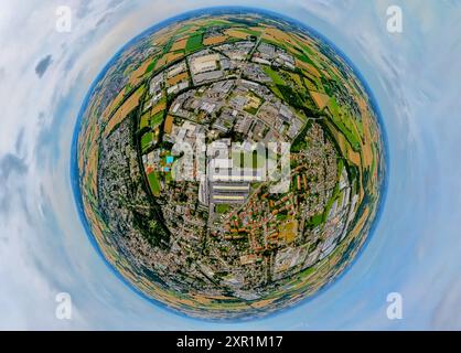 Luftbild, Gewerbegebiet Hammer Straße mit Standard Metallwerke, Erdkugel, Fisheye Aufnahme, Fischaugen Aufnahme, 360 Grad Aufnahme, Tiny World, Little Planet, Fisheye Bild, Werl, Soester Börde, Nordrhein-Westfalen, Deutschland ACHTUNGxMINDESTHONORARx60xEURO *** Vista aerea, area industriale martello Straße con Metallwerke standard, globo terrestre, immagine fisheye, immagine a 360 gradi, mondo minuscolo, Little Planet, fisheye image, Werl, Soester Börde, Renania settentrionale-Vestfalia, Germania ACHTUNGxMINDESTHONORARx60xEURO Foto Stock