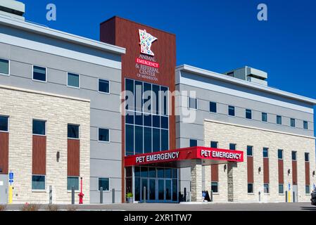 WOODBURY, Minnesota, Stati Uniti d'America - 14 APRILE 2024: Animal Emergency and Referral Center of Minnesota and trademark logo. Foto Stock