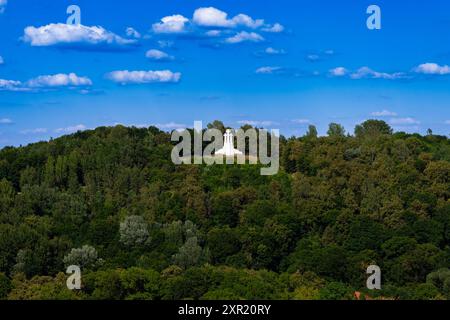 Collina di tre croci nel Parco Kalnai. Vilnius, Lituania Foto Stock