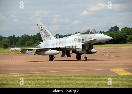 Quatari Emiri Air Force, Eurofighter Typhoon all'arrivo al Royal International Air Tattoo 2024 Foto Stock