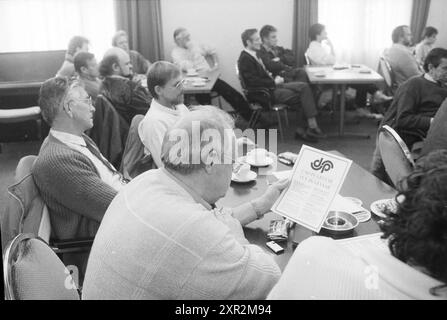 FNV Meeting print and paper at Lion d'Or, F.N.V., 03-03-1989, Whizgle Dutch News: Immagini storiche su misura per il futuro. Esplora il passato dei Paesi Bassi con prospettive moderne attraverso le immagini delle agenzie olandesi. Colmare gli eventi di ieri con gli approfondimenti di domani. Intraprendi un viaggio senza tempo con storie che plasmano il nostro futuro. Foto Stock