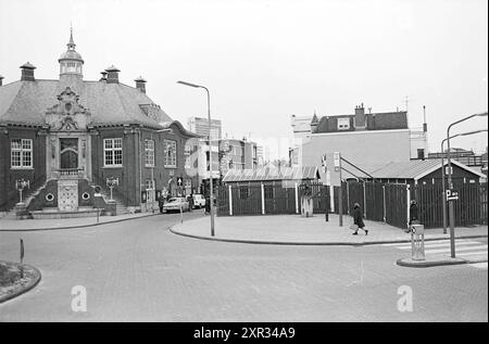 Panoramica di piazza, Zandvoort, piazze, 04-03-1970, Whizgle Dutch News: Immagini storiche su misura per il futuro. Esplora il passato dei Paesi Bassi con prospettive moderne attraverso le immagini delle agenzie olandesi. Colmare gli eventi di ieri con gli approfondimenti di domani. Intraprendi un viaggio senza tempo con storie che plasmano il nostro futuro. Foto Stock