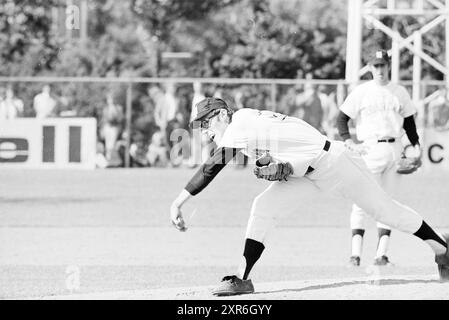 Baseball Paesi Bassi - Detroit ITM, 27-06-1971, Whizgle Dutch News: Immagini storiche su misura per il futuro. Esplora il passato dei Paesi Bassi con prospettive moderne attraverso le immagini delle agenzie olandesi. Colmare gli eventi di ieri con gli approfondimenti di domani. Intraprendi un viaggio senza tempo con storie che plasmano il nostro futuro. Foto Stock
