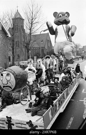 Sfilata di Carnevale, Noordwijkerhout, Carnevale, 07-02-1970, Whizgle Dutch News: Immagini storiche su misura per il futuro. Esplora il passato dei Paesi Bassi con prospettive moderne attraverso le immagini delle agenzie olandesi. Colmare gli eventi di ieri con gli approfondimenti di domani. Intraprendi un viaggio senza tempo con storie che plasmano il nostro futuro. Foto Stock