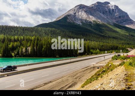 Trans-Canada Highway vicino a Field, Yoho National Park, British Columbia, Canada. Foto Stock