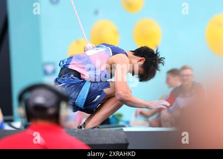 Le Bourget, Francia. 9 agosto 2024. Sorato Anraku (JPN) Sport Climbing : Masso e piombo maschile, finale di piombo durante i Giochi Olimpici di Parigi 2024 presso le Bourget Sport Climbing Venue a le Bourget, Francia . Crediti: Yohei Osada/AFLO SPORT/Alamy Live News Foto Stock