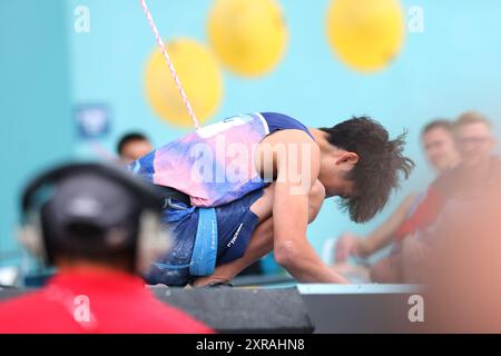 Le Bourget, Francia. 9 agosto 2024. Sorato Anraku (JPN) Sport Climbing : Masso e piombo maschile, finale di piombo durante i Giochi Olimpici di Parigi 2024 presso le Bourget Sport Climbing Venue a le Bourget, Francia . Crediti: Yohei Osada/AFLO SPORT/Alamy Live News Foto Stock