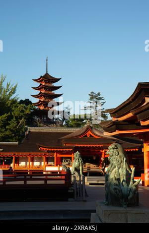 Itsukushima (alias Miyajima), Hatsukaichi, Hiroshima, Giappone. Foto Stock