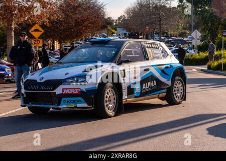 Heyfield, Victoria, Australia. 9 agosto 2024. STEVE MAGUIRE e BEN SEARCY (7) entrano nel Porto di sale prima dell'apertura ufficiale del Middle of Everywhere Gippsland Rally 2024. (Credit Image: © James Forrester/ZUMA Press Wire) SOLO PER USO EDITORIALE! Non per USO commerciale! Foto Stock