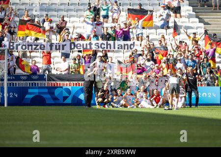 Lione, Francia. 09 agosto 2024. Lione, Francia, 9 agosto 2024: I giocatori della Germania sono visti dopo le Olimpiadi Parigi 2024 medaglia di bronzo femminile partita di calcio tra Spagna e Germania allo Stade de Lyon di Lione, Francia. (Ane Frosaker/SPP) credito: SPP Sport Press Photo. /Alamy Live News Foto Stock