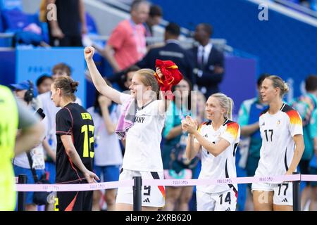 Lione, Francia. 09 agosto 2024. Lione, Francia, 9 agosto 2024: I giocatori della Germania sono visti dopo le Olimpiadi Parigi 2024 medaglia di bronzo femminile partita di calcio tra Spagna e Germania allo Stade de Lyon di Lione, Francia. (Ane Frosaker/SPP) credito: SPP Sport Press Photo. /Alamy Live News Foto Stock