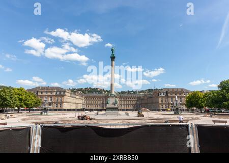 STOCCARDA, GERMANIA - 6 AGOSTO 2024: La piazza principale di Stoccarda è in fase di ricostruzione ed è chiusa al pubblico Foto Stock