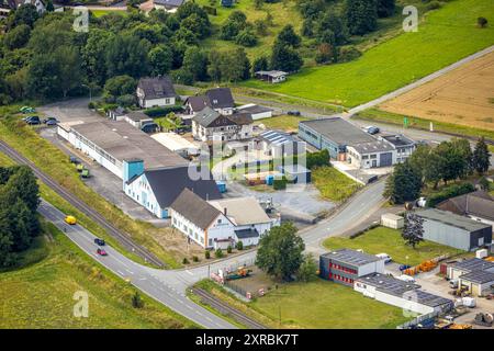 Luftbild, Gewerbegebiet Wiebusch, Belecke, Warstein, Sauerland, Nordrhein-Westfalen, Deutschland ACHTUNGxMINDESTHONORARx60xEURO *** Vista aerea, Wiebusch Industrial estate, Belecke, Warstein, Sauerland, Renania settentrionale-Vestfalia, Germania ATTENTIONxMINDESTHONORARx60xEURO Foto Stock