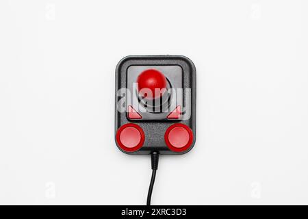 Controller joystick classico per giochi rétro isolato Foto Stock