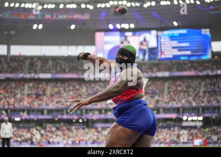 Saint Denis, Francia. 09 agosto 2024. Olimpiadi, Parigi 2024, atletica leggera, Stade de France, Raven Saunders dagli Stati Uniti in azione. Crediti: Michael Kappeler/dpa/Alamy Live News Foto Stock