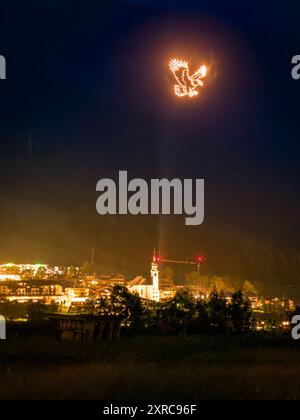 Tirolo Zugspitz Arena, falò di mezza estate, Tirolo, Austria Foto Stock