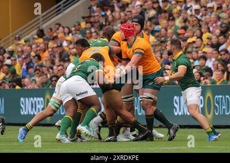 Brisbane, Australia. 10 agosto 2024. Brisbane, 10 agosto 2024: I giocatori sfidano il pallone durante la partita tra Wallabies e Springboks nel campionato di rugby al Suncorp Stadium Matthew Starling (Promediapix/SPP) credito: SPP Sport Press Photo. /Alamy Live News Foto Stock