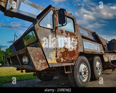 Vecchia gru arrugginita mobile d'epoca. STATI UNITI Foto Stock