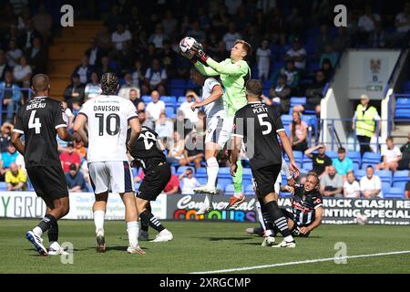 Birkenhead, Regno Unito. 10 agosto 2024. Alex Bass, il portiere di Notts County prende la palla. EFL Skybet Football League Two Match, Tranmere Rovers contro Notts County a Prenton Park, Birkenhead, Wirral, sabato 10 agosto 2024. Questa immagine può essere utilizzata solo per scopi editoriali. Solo per uso editoriale, .pic di Chris Stading/ credito: Andrew Orchard fotografia sportiva/Alamy Live News Foto Stock