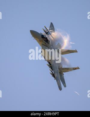 F-15QA Ababil (Qatari Emiri Air Force) durante l'esposizione di volo pilotata da piloti di test Boeing al Royal International Air Tattoo 2024 Foto Stock