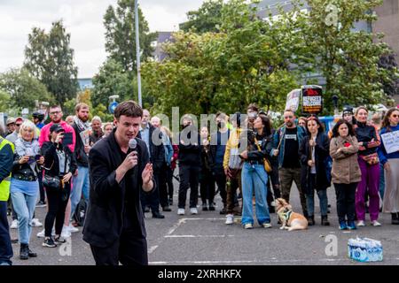 Paisley Watermill Anti Racism Rally 9 agosto 2024 Foto Stock