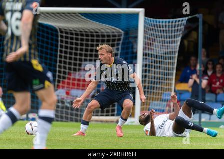 Southend Utd contro York City nel 2024-25 Vanarama National League a Roots Hall. Primo gioco sotto nuova proprietà COSU. Gus Scott-Morriss di Southend Foto Stock