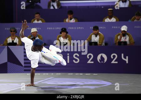 Parigi, Francia. 10 agosto 2024. DANY DANN (fra) Breaking: Battaglia della medaglia d'oro dei B-Boys durante i Giochi Olimpici di Parigi 2024 a la Concorde a Parigi, Francia . Crediti: Koji Aoki/AFLO SPORT/Alamy Live News Foto Stock