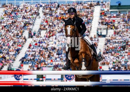 Versailles, Francia. 11 agosto 2024. Lucie Hlavackova della Repubblica Ceca partecipa alle finali di Pentathlon moderno ai Giochi Olimpici di Versailles, in Francia, 11 agosto 2024. Crediti: Ondrej Deml/CTK Photo/Alamy Live News Foto Stock