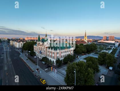 Sala Citi di Ujpest, quarto distretto, Budapest, Ungheria, il nome ungherese è Ujpesti varoshaza. Foto Stock