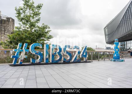 SIBS 2024 cartello fuori Southampton WestQuay, esposizione Southampton International Boat Show 2024, settembre, Inghilterra, Hampshire, Regno Unito Foto Stock