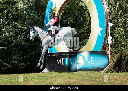 Andrew Heffernan dei Paesi Bassi con Gideon II durante il crosscountry CCI4*S al Five Star International Hartpury Horse Trials del 10 agosto 2024, Hartpury, Regno Unito (foto di Maxime David - MXIMD Pictures) Foto Stock