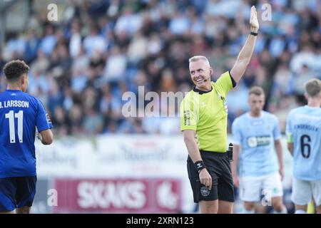 Haderslev, Danimarca. 11 agosto 2024. L'arbitro Jakob Kehlet durante la partita di Superliga tra Soenderjyske Football e FC Copenhagen al Sydbank Park di Haderslev domenica 11 agosto 2024. (Foto: Claus Fisker/Ritzau Scanpix) credito: Ritzau/Alamy Live News Foto Stock