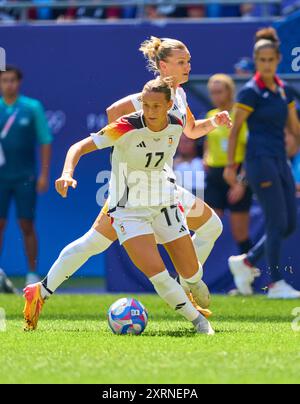 Lione, Francia. 09 agosto 2024. Klara Buehl, DFB Frauen 17 Alexandra Popp, DFB Frauen 11 alla medaglia di bronzo olimpica femminile GERMANIA - SPAGNA 1-0 allo Stade de Lyon di Lione il 9 agosto 2024 a Lione, Francia. Stagione 2024/2025 fotografo: ddp Images/STAR-Images credito: ddp media GmbH/Alamy Live News Foto Stock