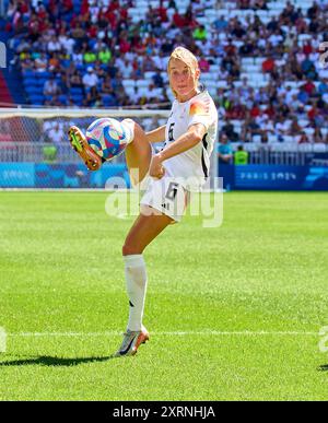 Janina Minge, DFB Frauen 6 alla medaglia di bronzo olimpica femminile IN GERMANIA, Spagna. , . A Lione, in Francia. Stagione 2024/2025 fotografo: ddp Images/STAR-Images credito: ddp media GmbH/Alamy Live News Foto Stock