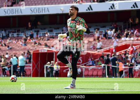 Londra, Regno Unito. 11 agosto 2024. Il portiere dell'Arsenal David Raya (22) si scalda davanti alla partita amichevole pre-stagionale tra Arsenal FC e Olympique Lyonnais all'Emirates Stadium, Londra, Inghilterra, Regno Unito l'11 agosto 2024 Credit: Every Second Media/Alamy Live News Foto Stock