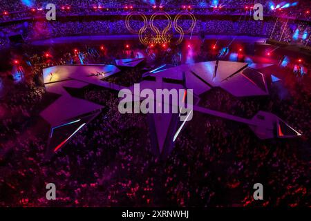 Parigi, Francia. 11 agosto 2024. La cerimonia di chiusura dei Giochi Olimpici di Parigi 2024 si tiene a Parigi, Francia, l'11 agosto 2024. Crediti: Xia Yifang/Xinhua/Alamy Live News Foto Stock